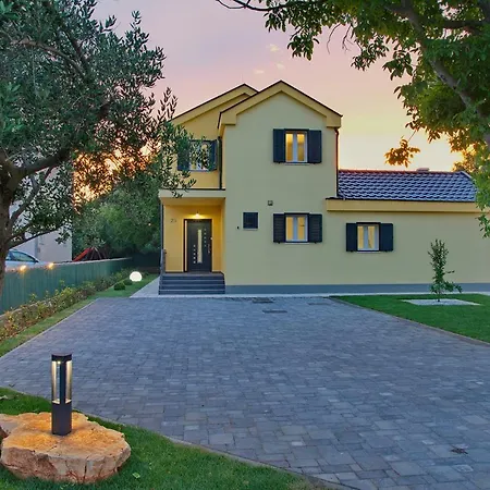 Lorena Villa Zaton (Zadar)