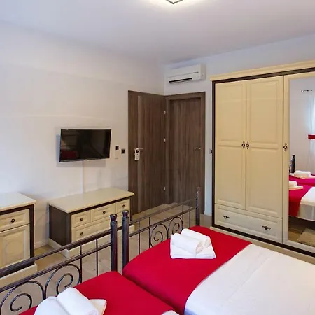 Lorena Zaton (Zadar)