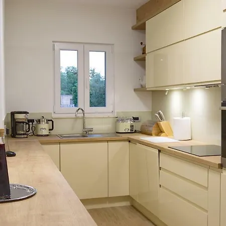 Lorena Zaton (Zadar)