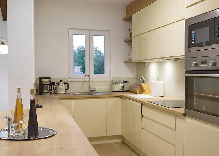 Lorena Zaton (Zadar)